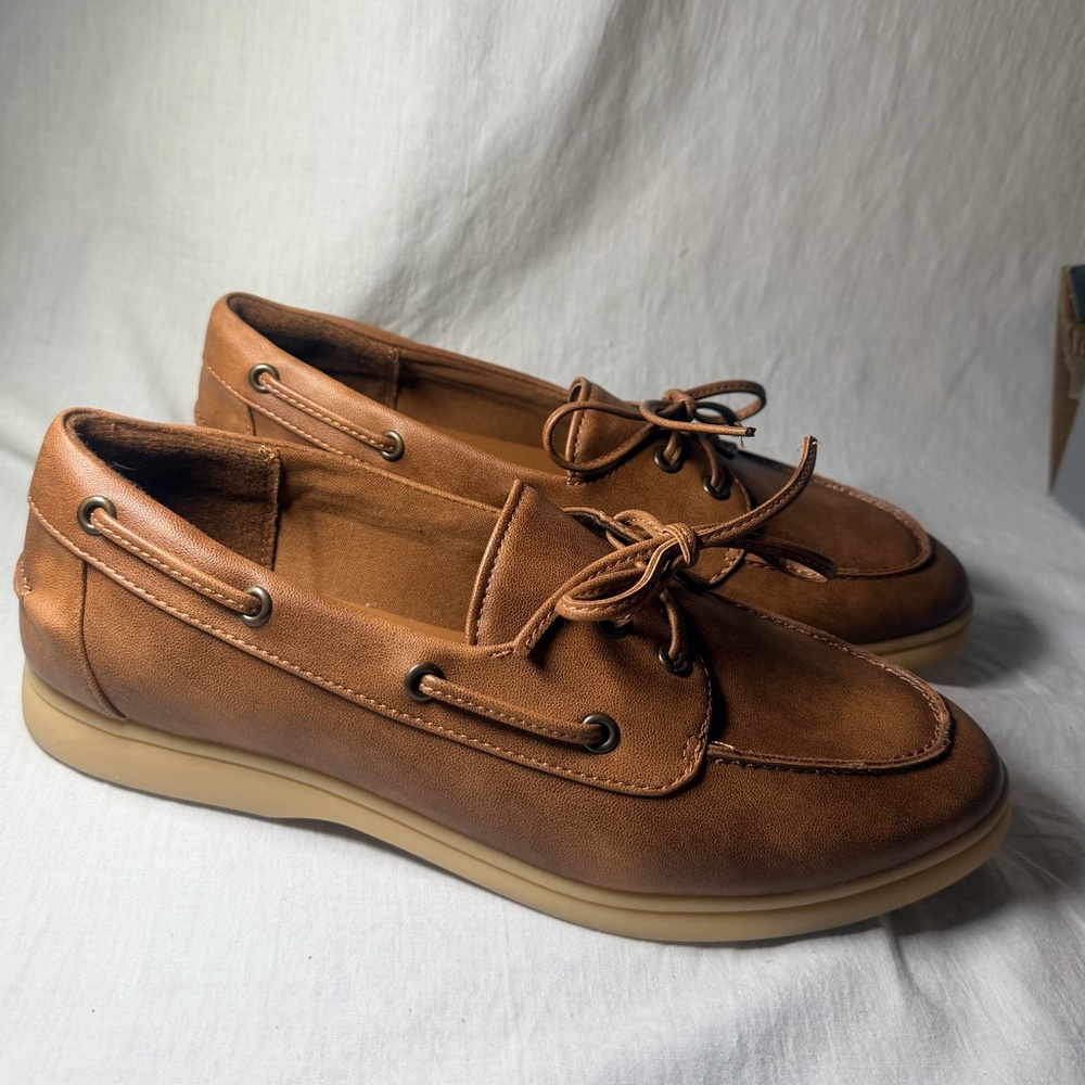 Woman’s Casual Shoes